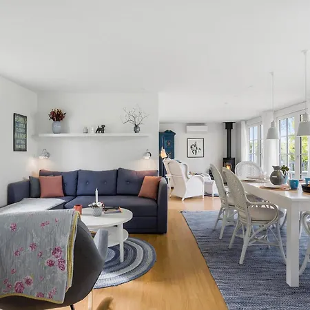 Vakantiehuis 3 Bedroom Amazing In