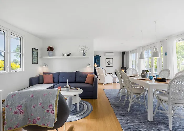 Vakantiehuis 3 Bedroom Amazing In